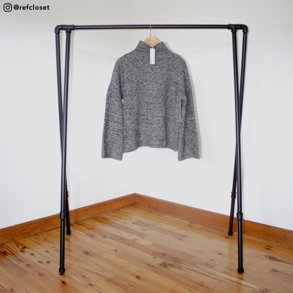 Reformation Fern Sweater (Black Marled) - Picture 4 of 4